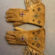 Cover image of Gauntlet Gloves